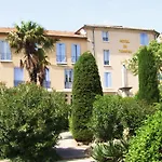 Logis Du Terreau 2*