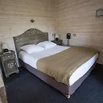 Szálloda Logis Du Terreau