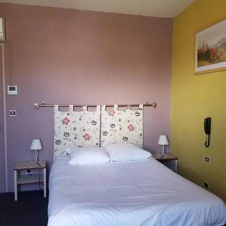 Logis Du Terreau 2*