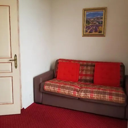 Logis Du Terreau Hotel Manosque