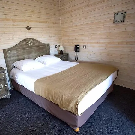 Hotel Logis Du Terreau Manosque