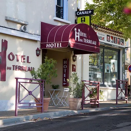 מלון Logis Du Terreau