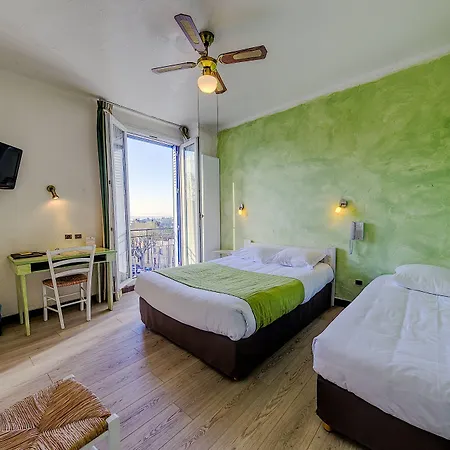 Hotel Logis Du Terreau 2*