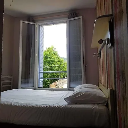 Logis Du Terreau 2*