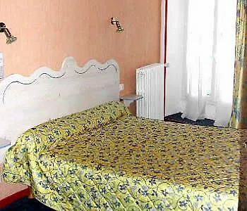Hotel Logis Du Terreau