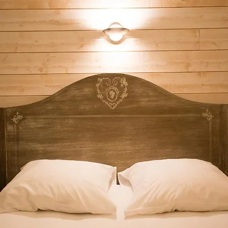 Hotel Logis Du Terreau