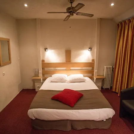 Hotel Logis Du Terreau