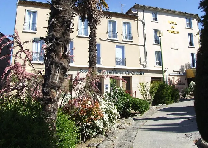 Logis Du Terreau فندق مانوسك