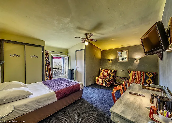 فندق Logis Du Terreau