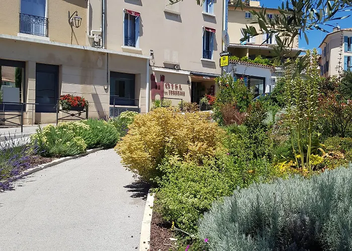 Logis Du Terreau 2* مانوسك