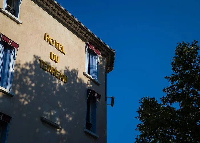 Hotel Logis Du Terreau Manosque